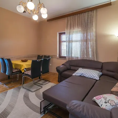 Belvedere Apartment