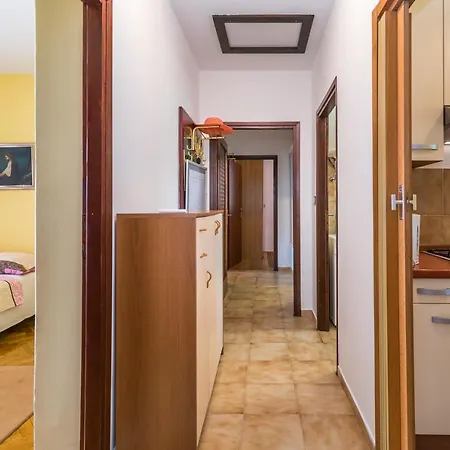 Belvedere Apartment *