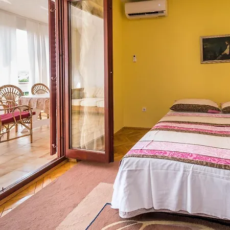 Apartment Belvedere